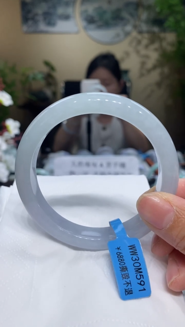 翡翠手镯未镶嵌翡翠59