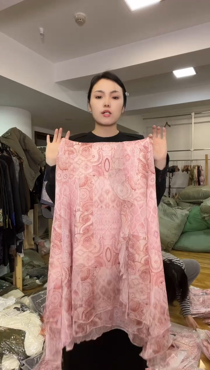 M码      110斤   裙子 