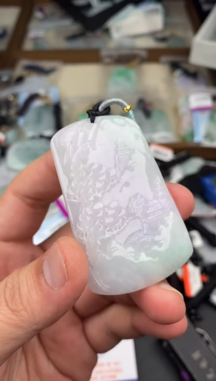 【闪购商品】翡翠颈饰未镶嵌  天然翡翠，一物一图