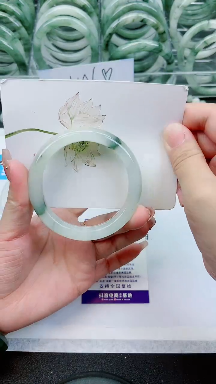 【闪购商品】石英质玉手镯未镶嵌A182号/55-56圈