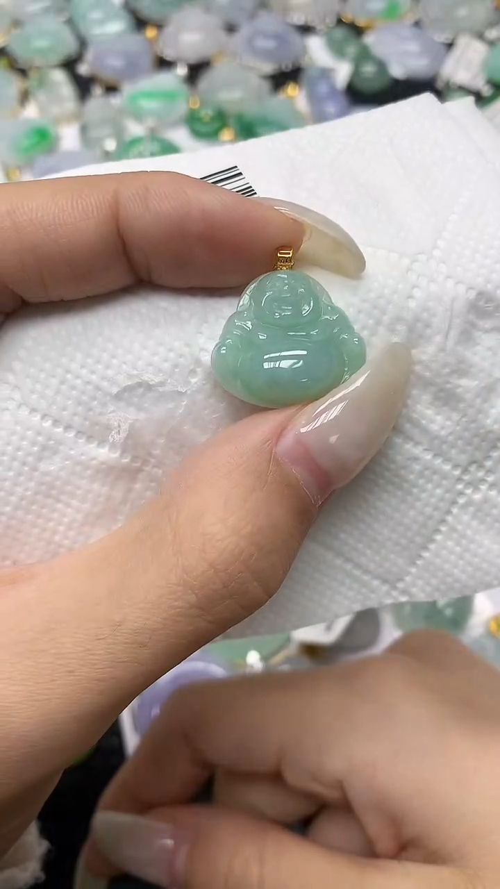 颈饰18K金镶嵌翡翠11111111111