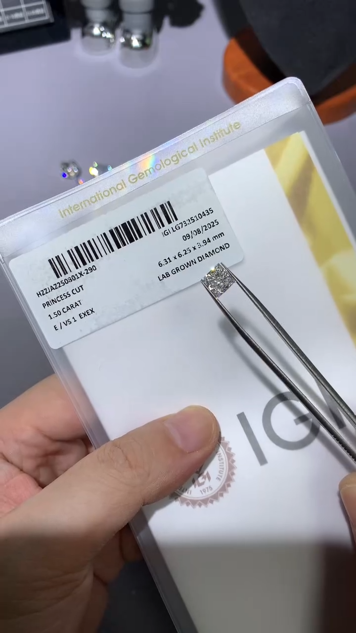 裸石实验室培育钻石东**神1.5E732510435