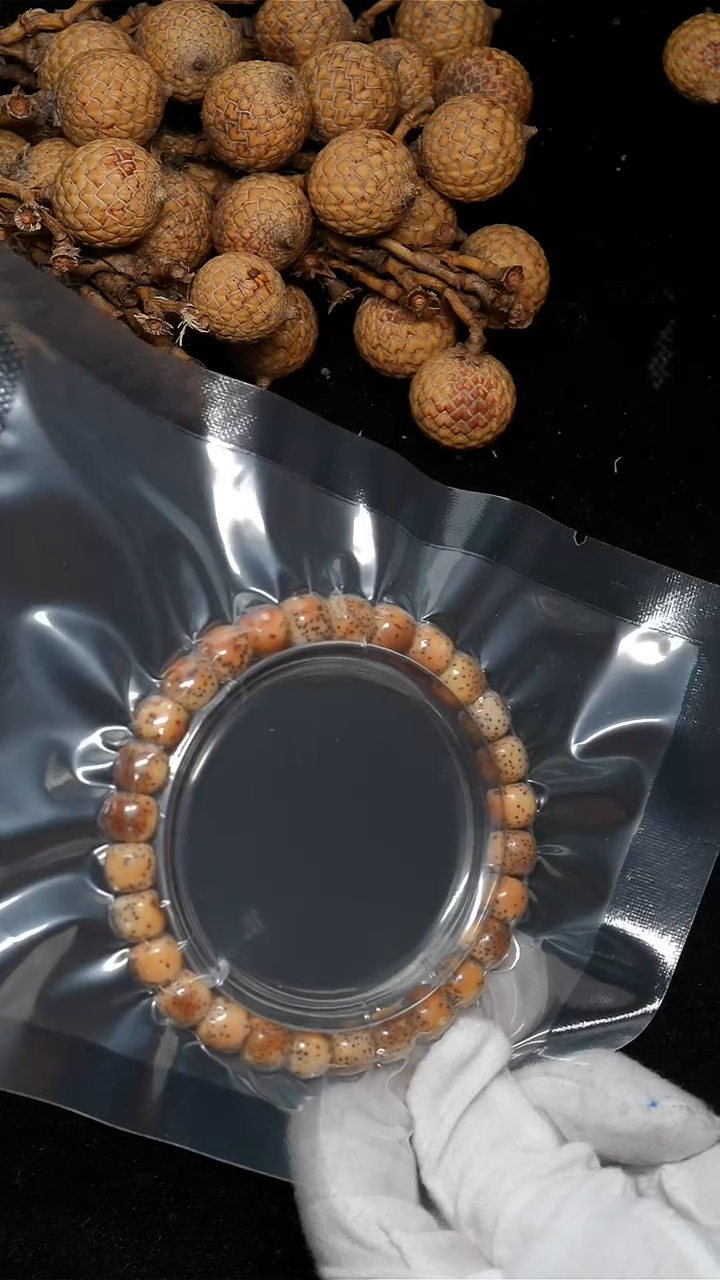 手串星月菩提8*7火烧云-S121