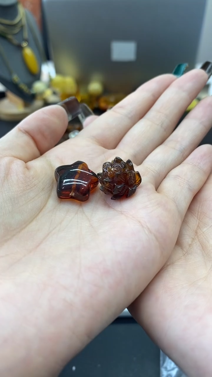 未镶嵌琥珀裸石1343一单