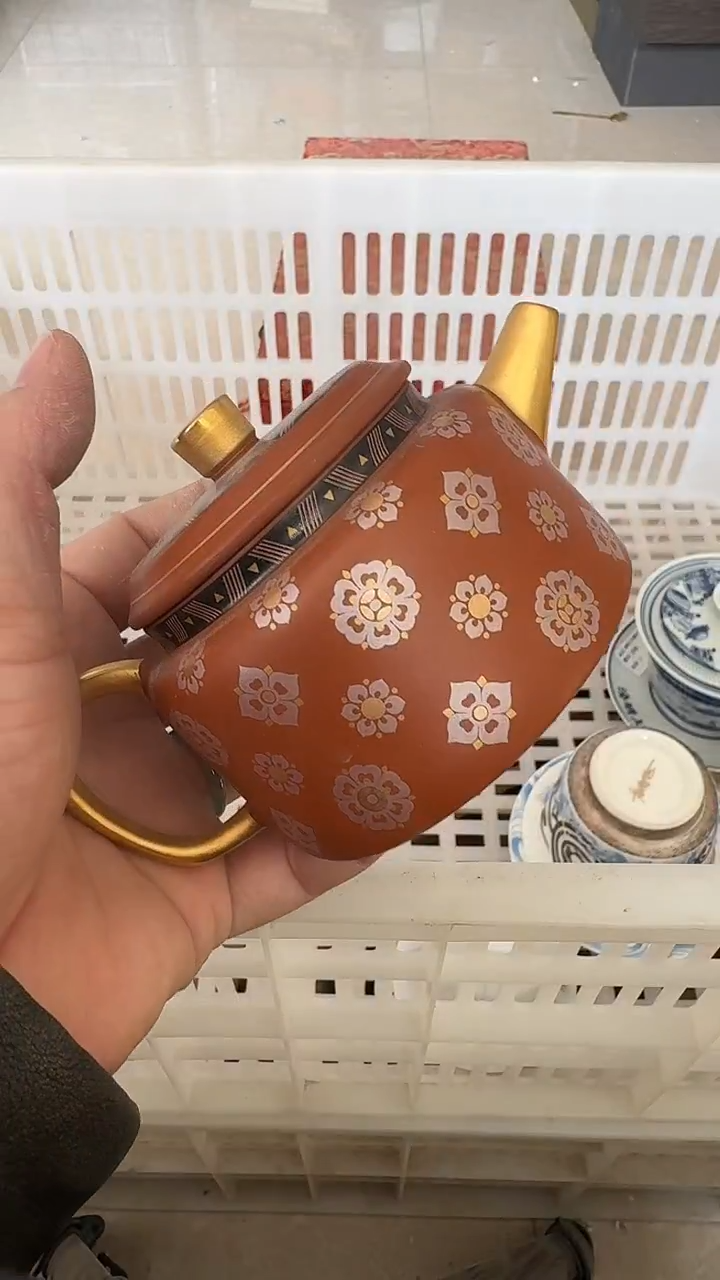 杯无运费险有瑕疵的摄影的产品有使用过的痕迹有点脏介意勿拍