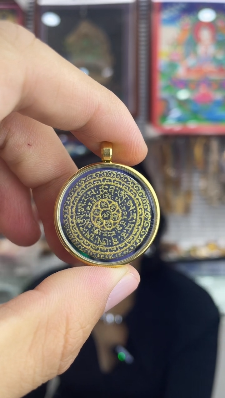 吊坠五条 纯手绘唐卡（非质量问题 不退不换） 不带绳子