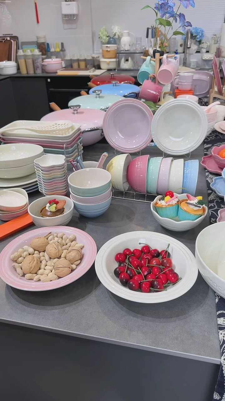 【闪购商品】瓷【2个装】樱花粉草帽盘-20cm