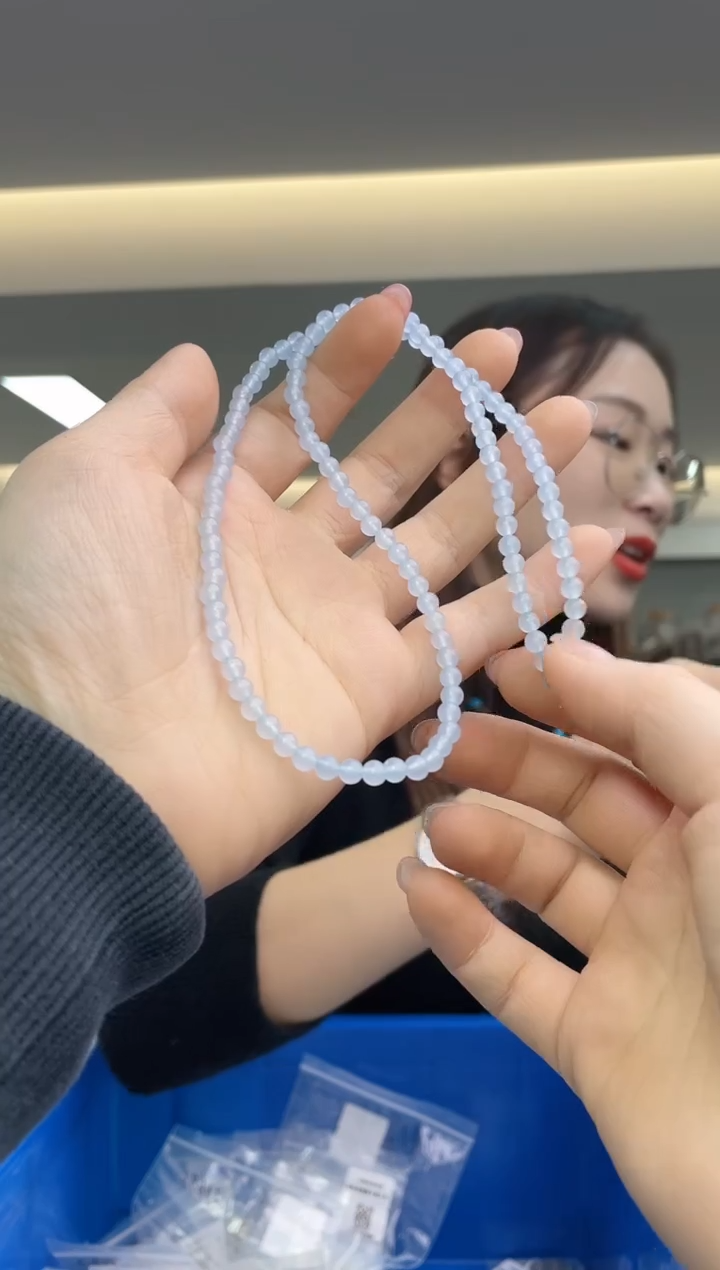 【闪购商品】海蓝宝石颈饰未镶嵌（多样性发一件）