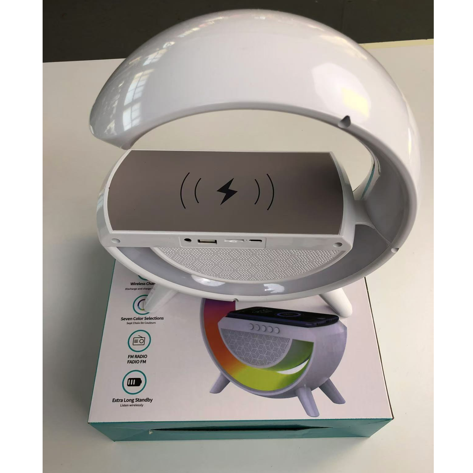 aq无线充电蓝牙音响