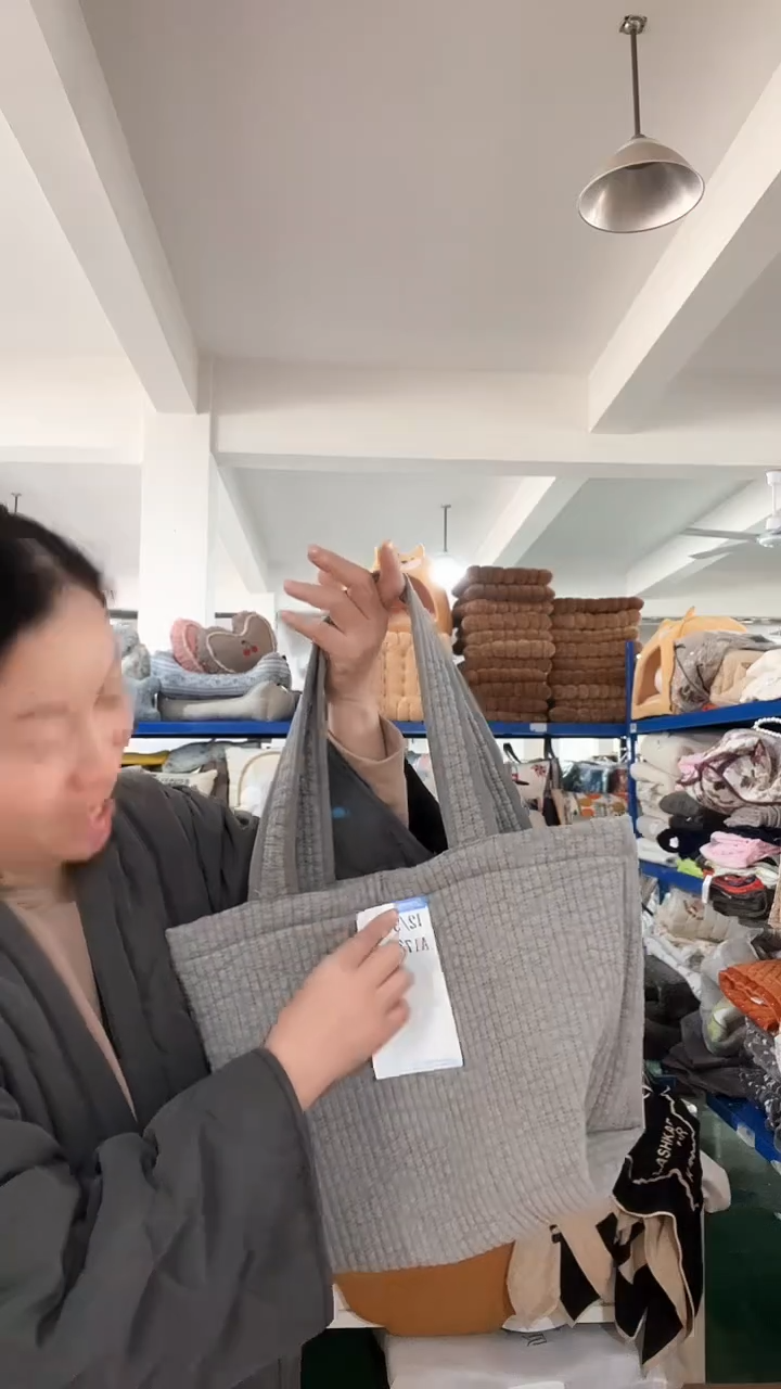 棉棉A17  小包灰色