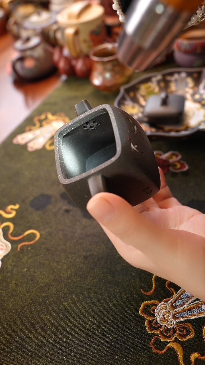 茶壶紫砂天青瑞鹤