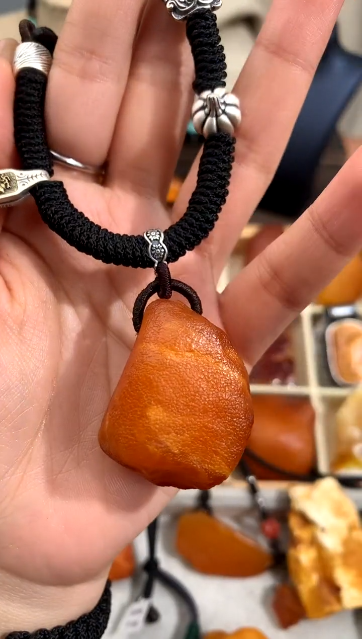 【闪购商品】蜜蜡裸石未镶嵌似玉
