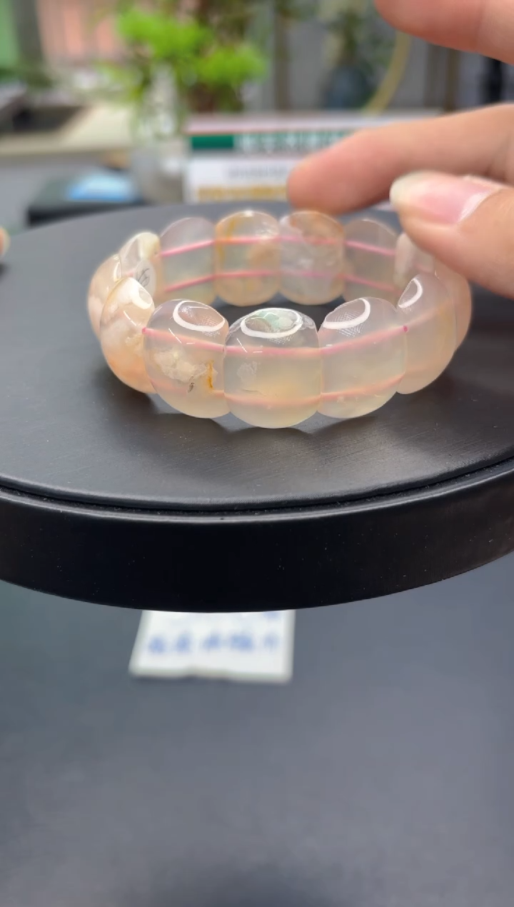 【闪购商品】石英质玉手链未镶嵌C556