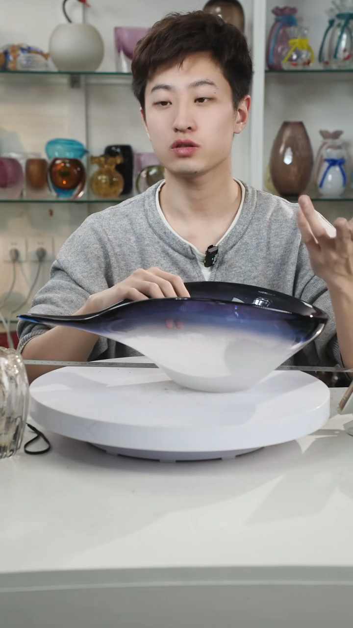 【闪购商品】琉璃长43轻奢琉璃花器福利正常手工痕迹