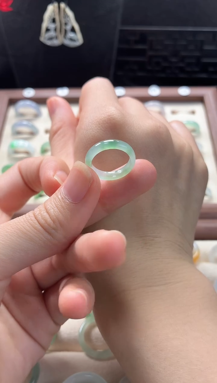 未镶嵌定制翡翠圈口6号  48小时鉴赏期