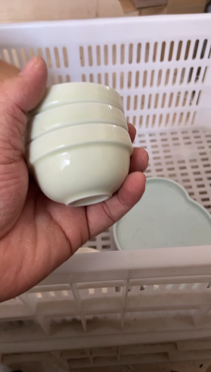 杯无运费险有瑕疵的摄影的产品有使用过的痕迹有点脏介意勿拍