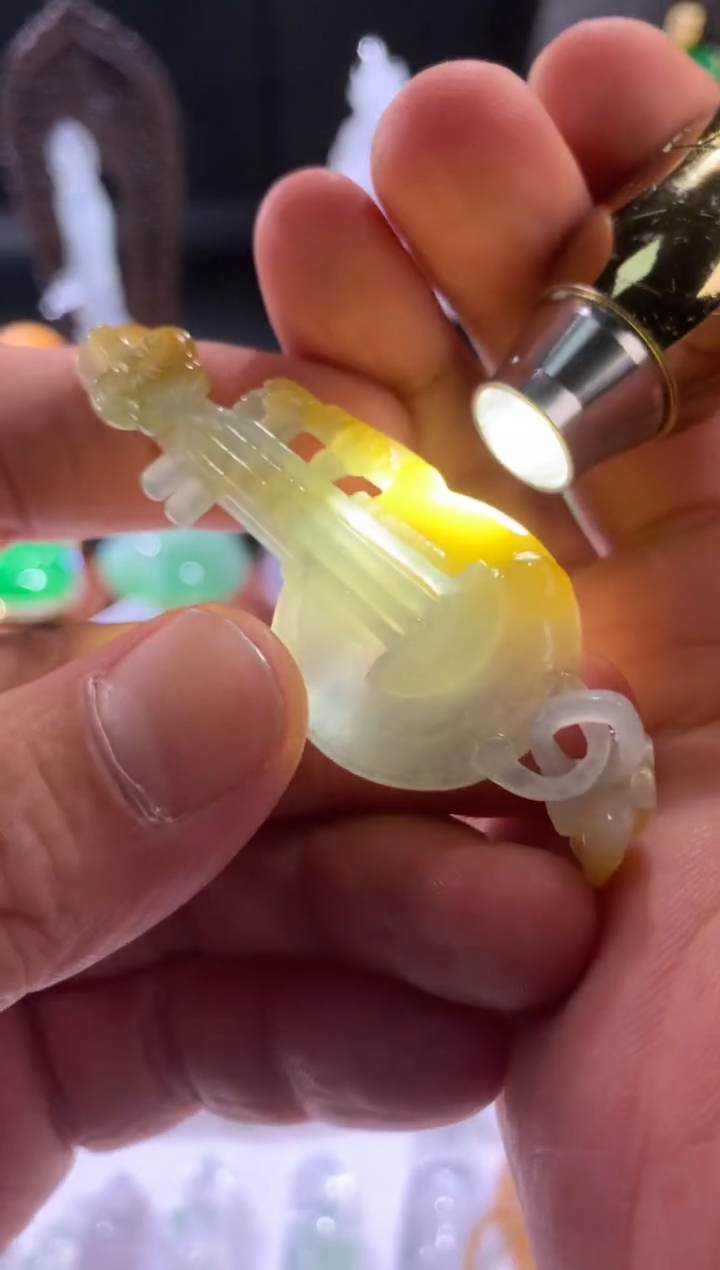 吊坠(不含链)未镶嵌翡翠天然翡翠挂件