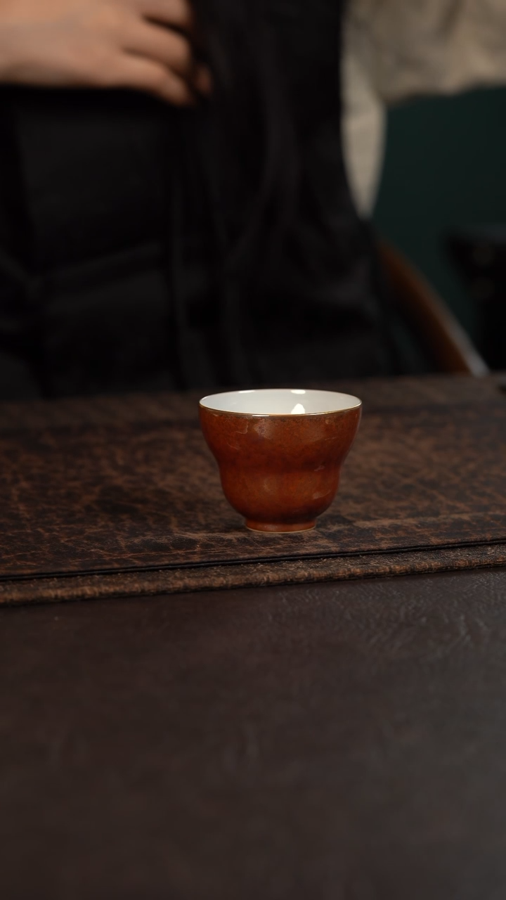 【闪购商品】杯聚澜堂红金花釉大葫芦杯