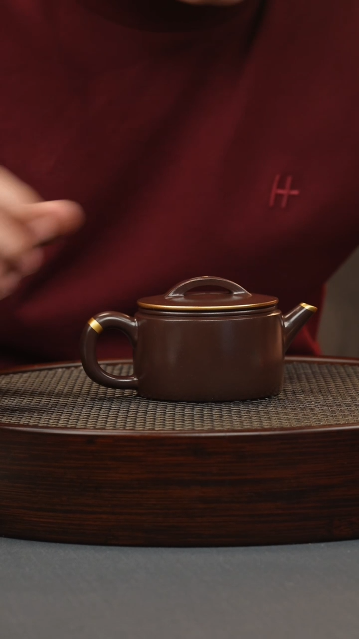 【闪购商品】紫砂茶壶紫朱泥描金汉瓦