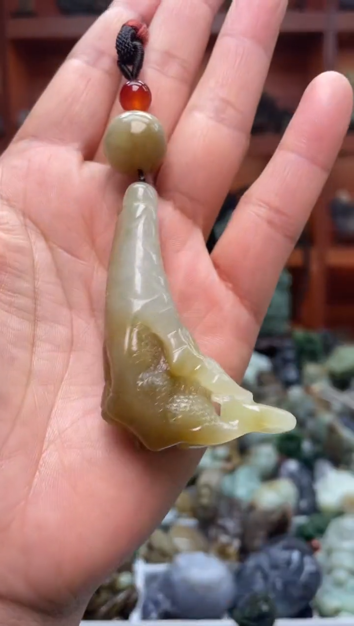 未镶嵌和田玉把件1