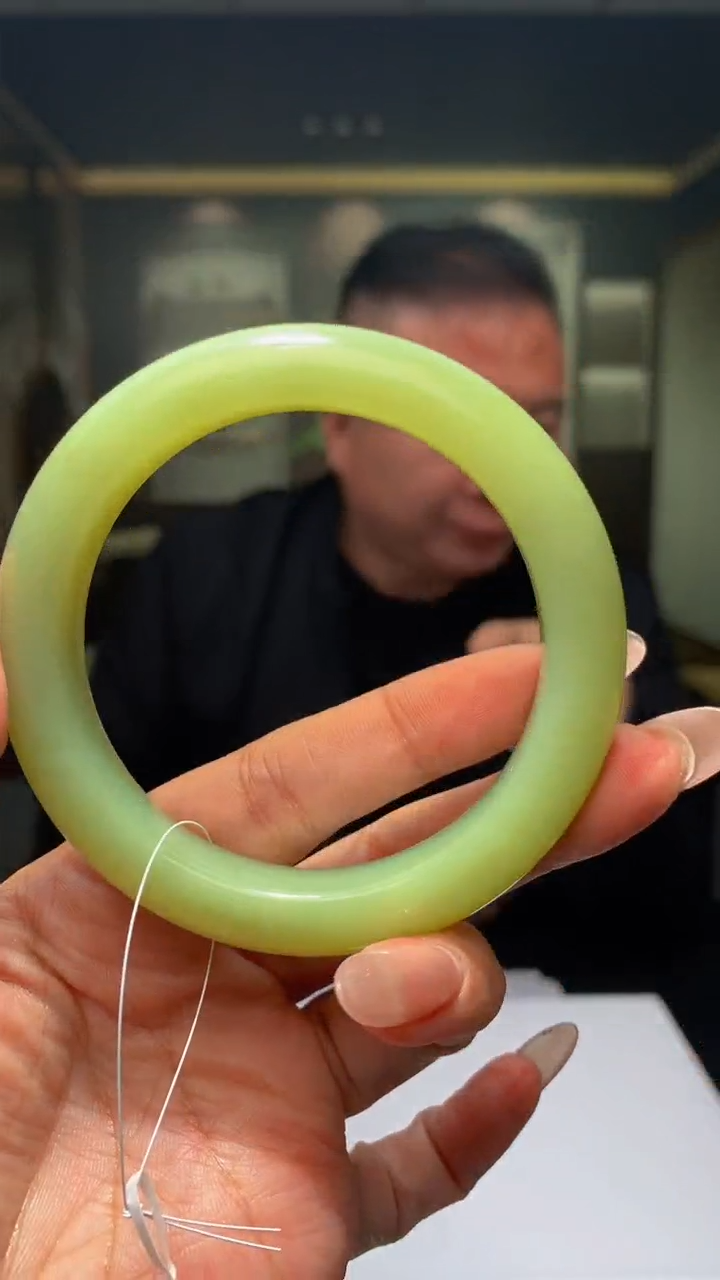 【闪购商品】定制和田玉Boss阳天然和田玉（拍一发一）