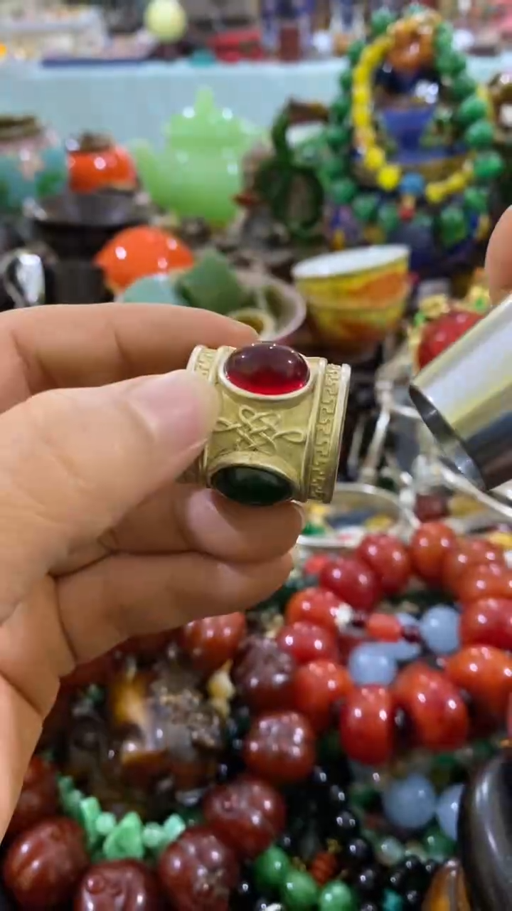 【闪购商品】1宫廷影视老旧工艺摆件