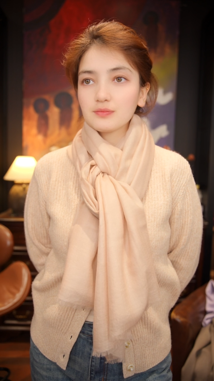 美丽诺羊毛米色山羊绒长围巾