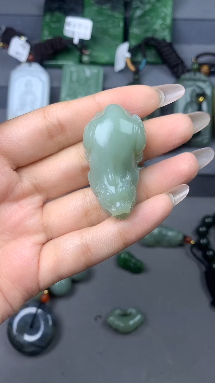 【闪购商品】和田玉吊坠(不含链)未镶嵌挂件拍一发一