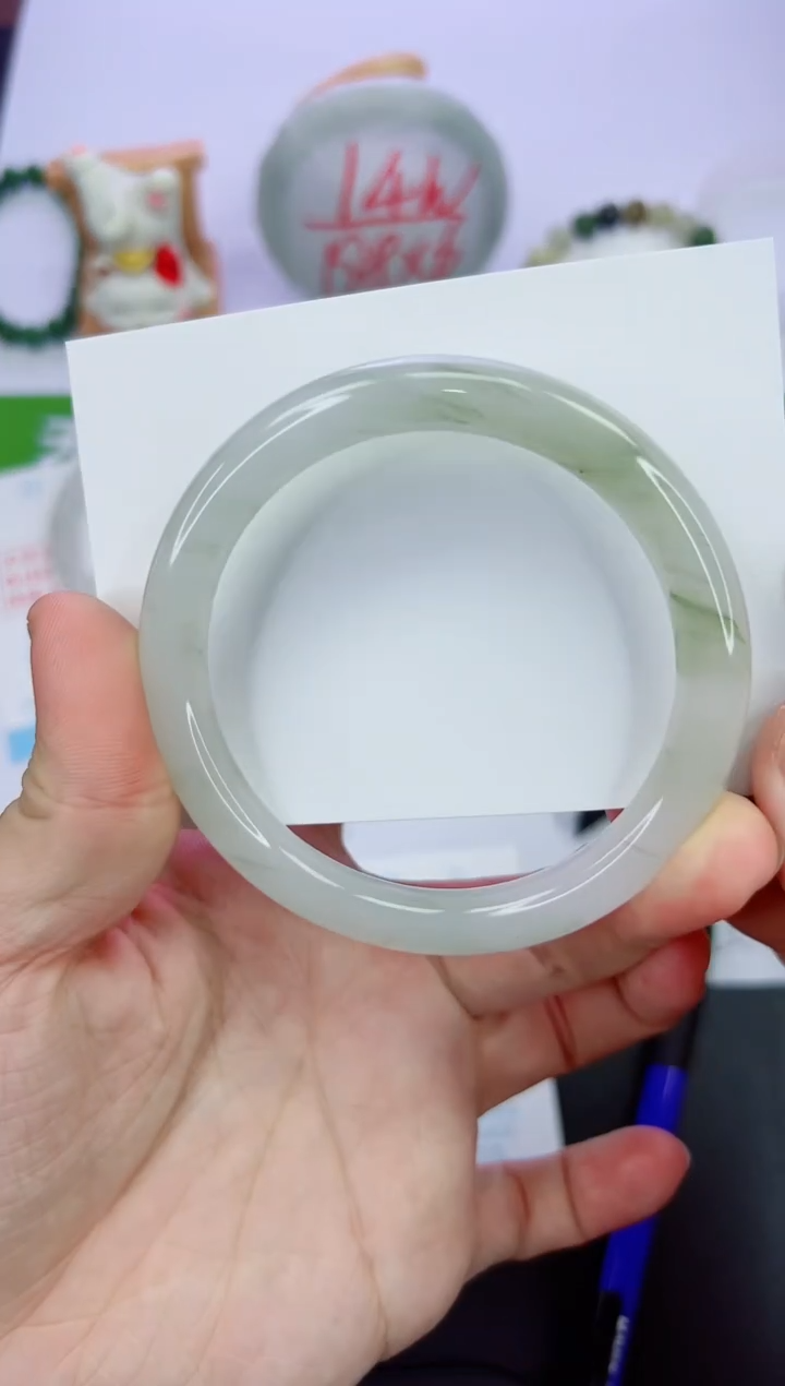 【闪购商品】石英质玉手镯未镶嵌1132-61