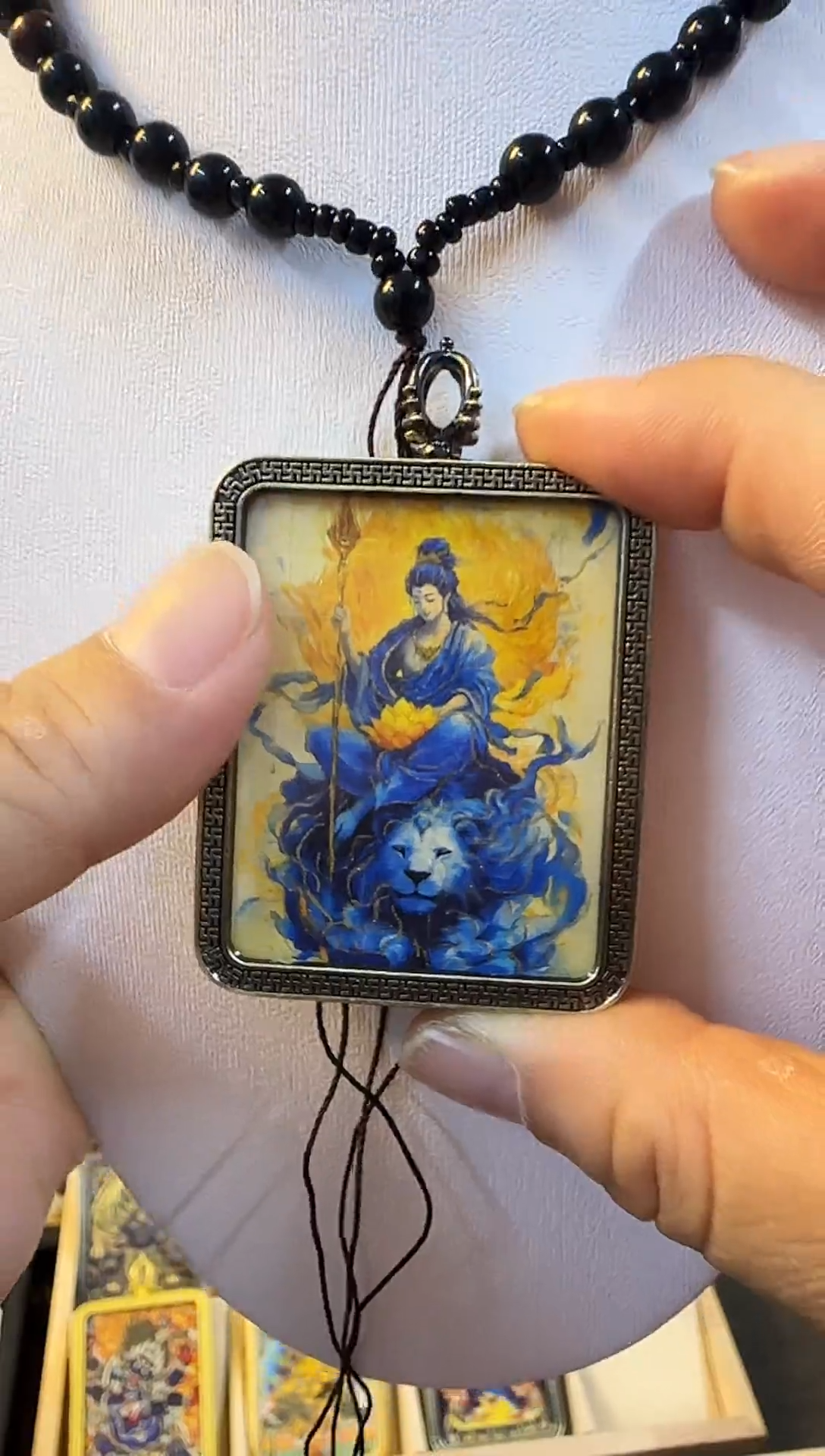 吊坠青海热贡手绘唐卡