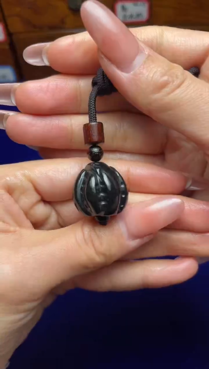 未镶嵌和田玉把件啟和田玉