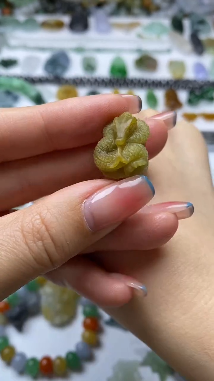 未镶嵌定制翡翠毛货定制不退不换