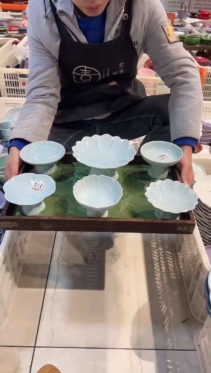 瓷片瓷微瑕商品 介意勿拍 带盘