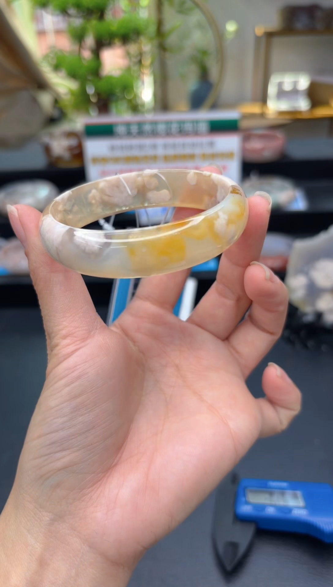 【闪购商品】石英质玉手镯未镶嵌C590(57圈)