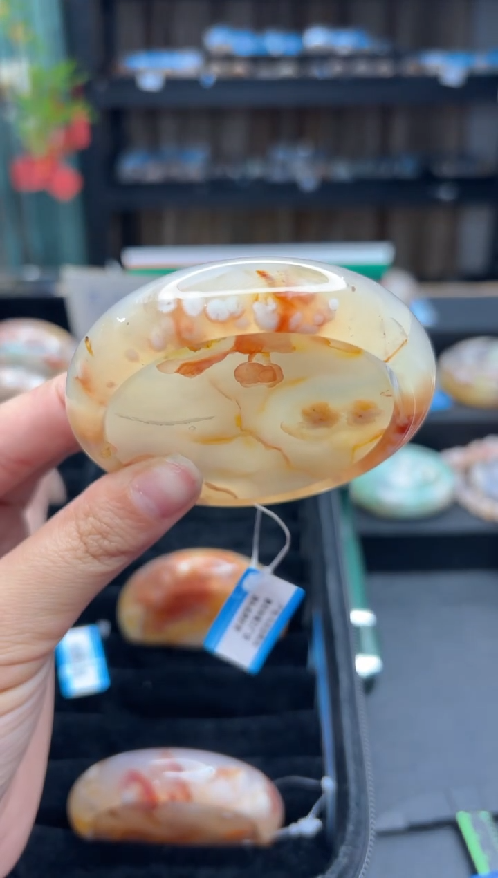 【闪购商品】石英质玉手镯未镶嵌465（61圈赠送镯心）