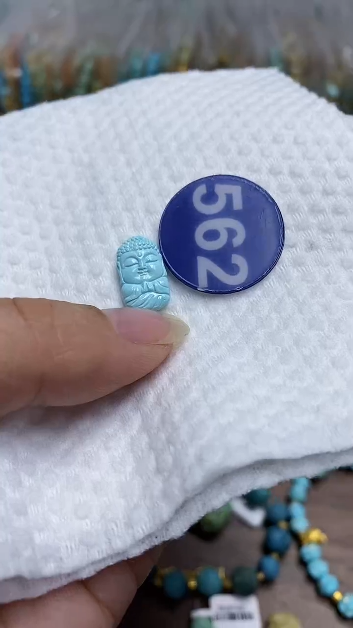 【闪购商品】绿松石雕刻件未镶嵌562