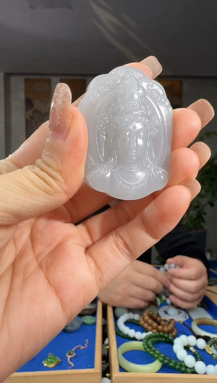 颈饰未镶嵌和田玉拍一发一