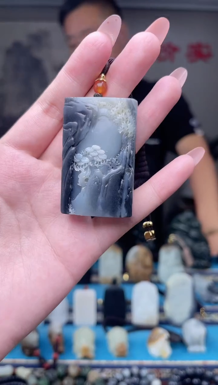 未镶嵌和田玉挂件1