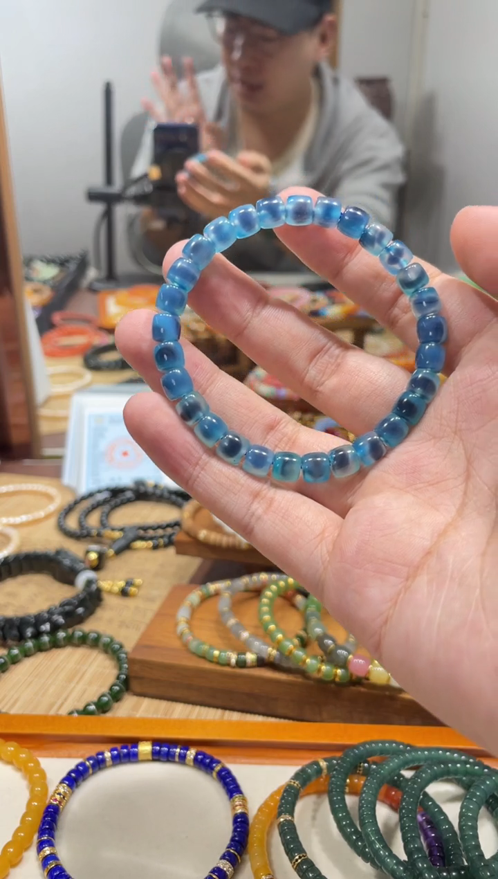 未镶嵌手串玛瑙/玉髓7mm直切蓝糖心玛瑙手串