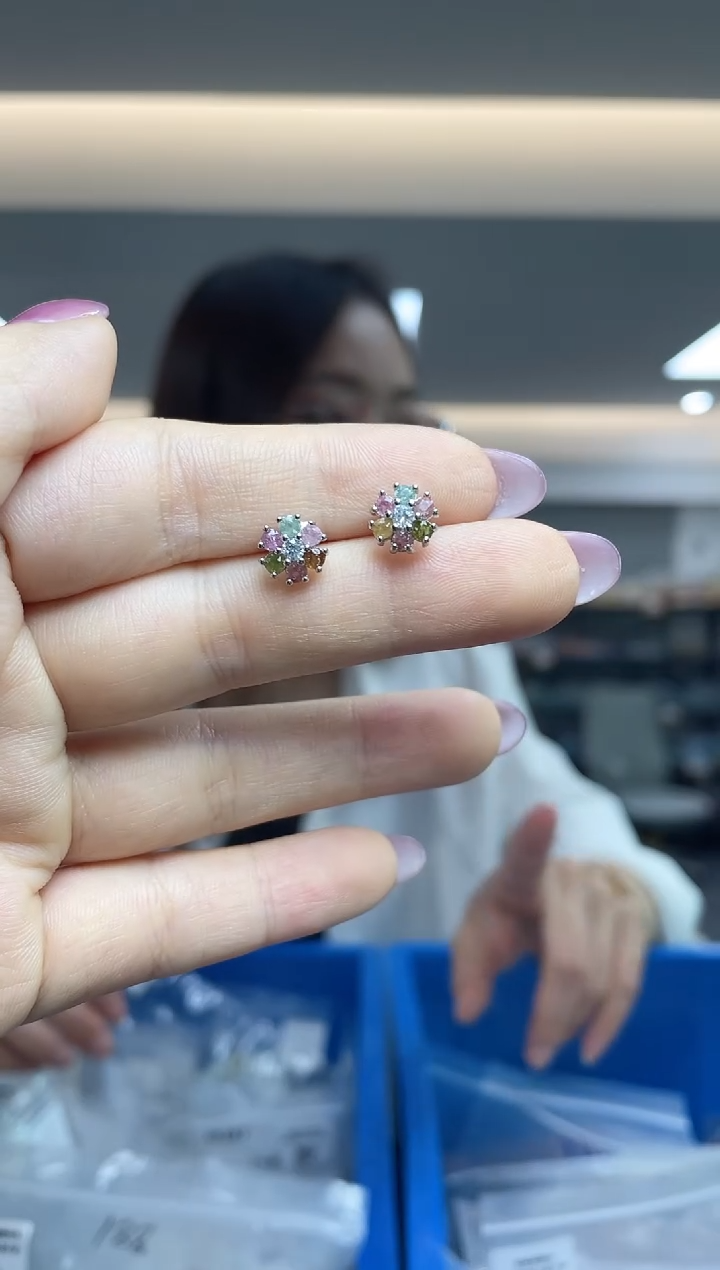 `未镶嵌碧玺（多样性发一件）