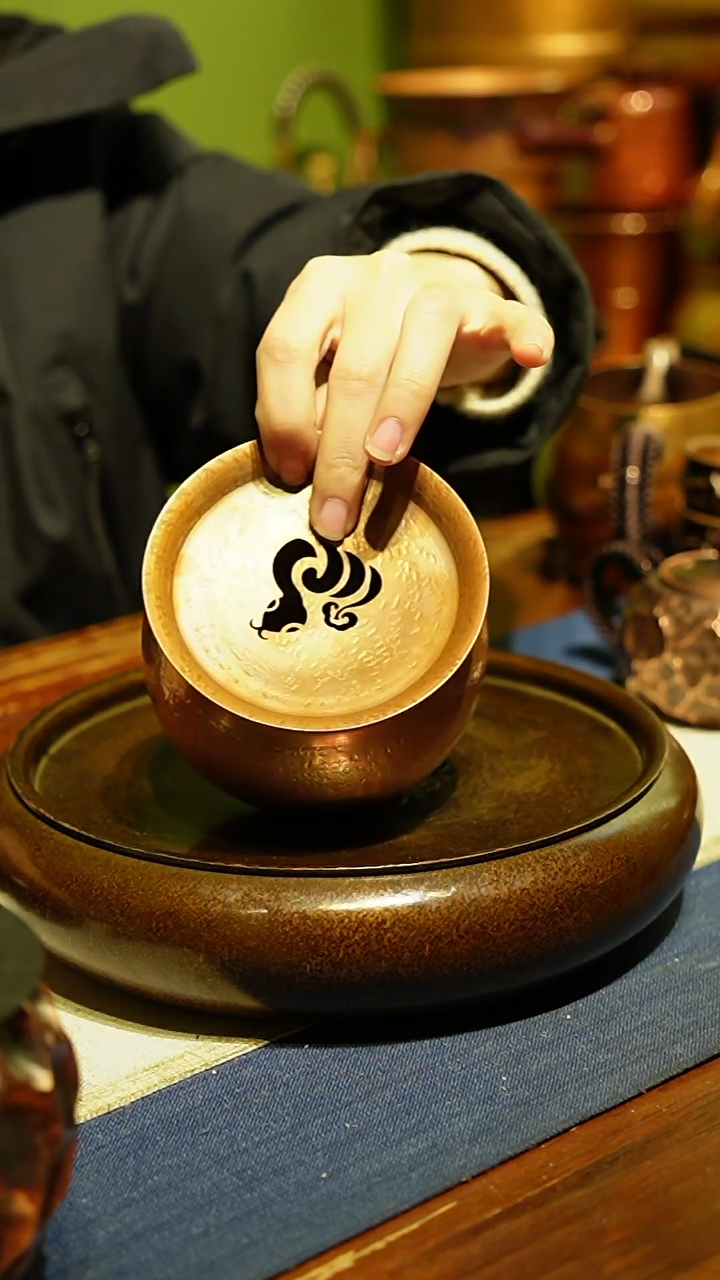 【闪购商品】纯紫铜金蛇建水壶承