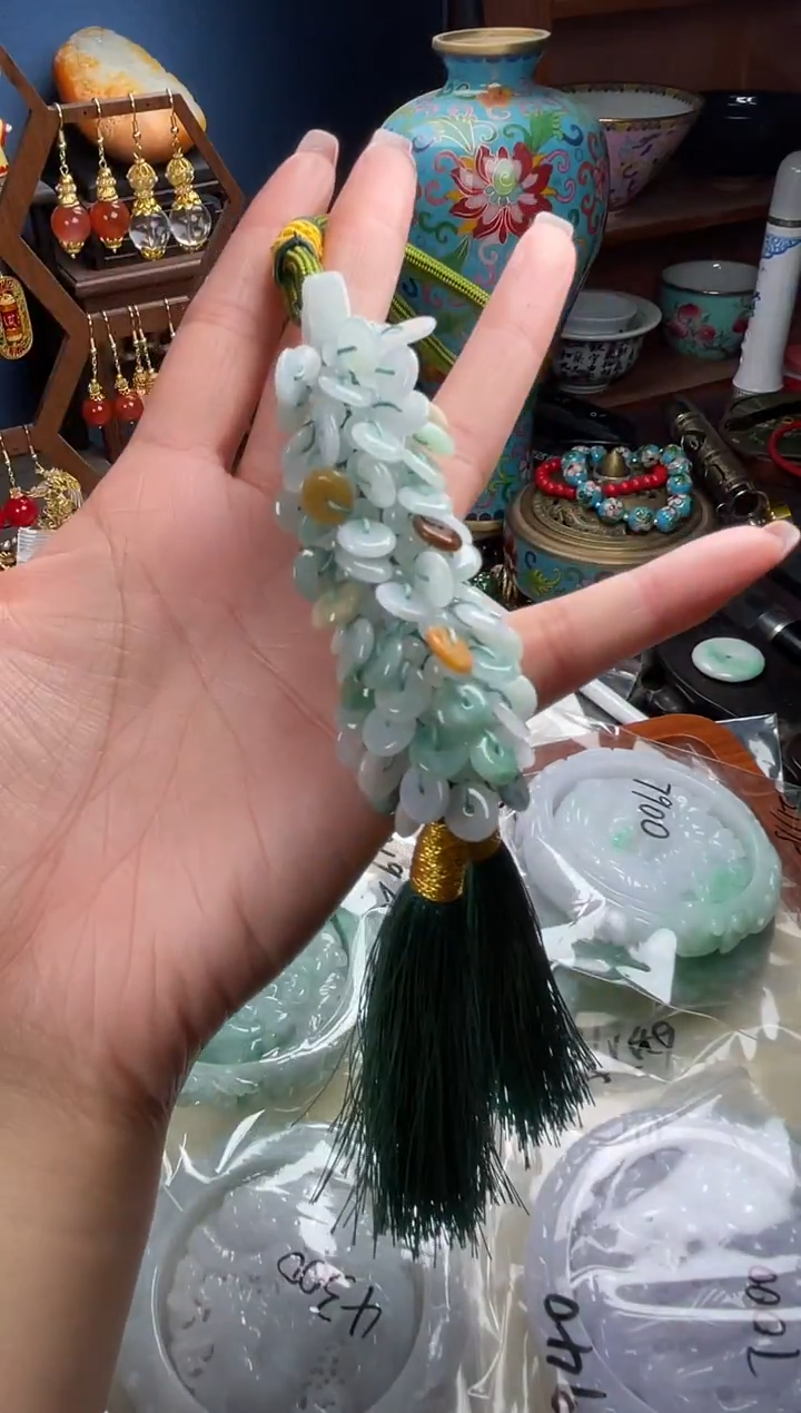 未镶嵌挂件翡翠，121976