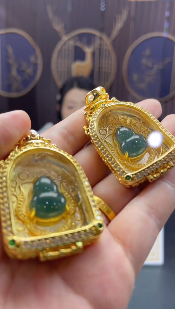 【闪购商品】翡翠颈饰未镶嵌多样性发货 (只发一件) *A11