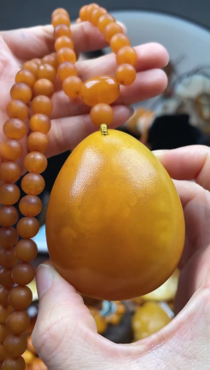 【闪购商品】琥珀裸石未镶嵌首饰 假1赔4 （多样性发货1件