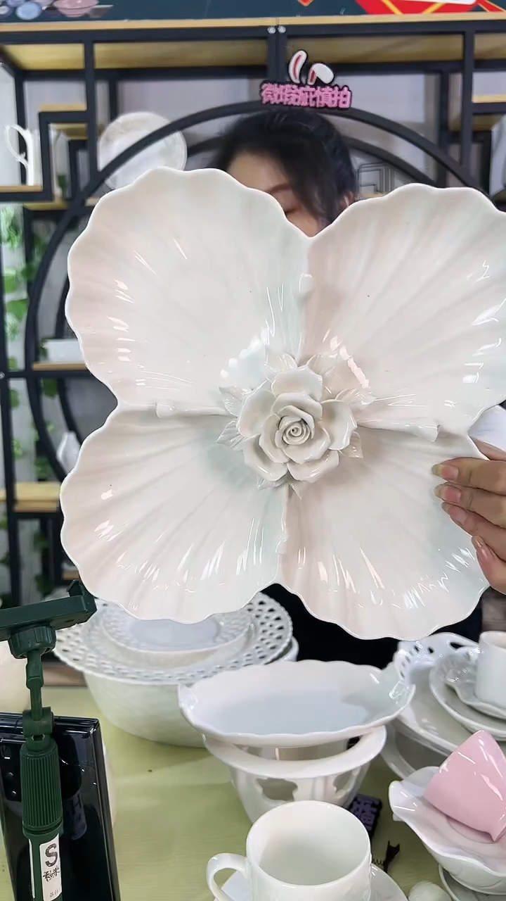 【闪购商品】陶瓷微瑕疵手工捏花四格