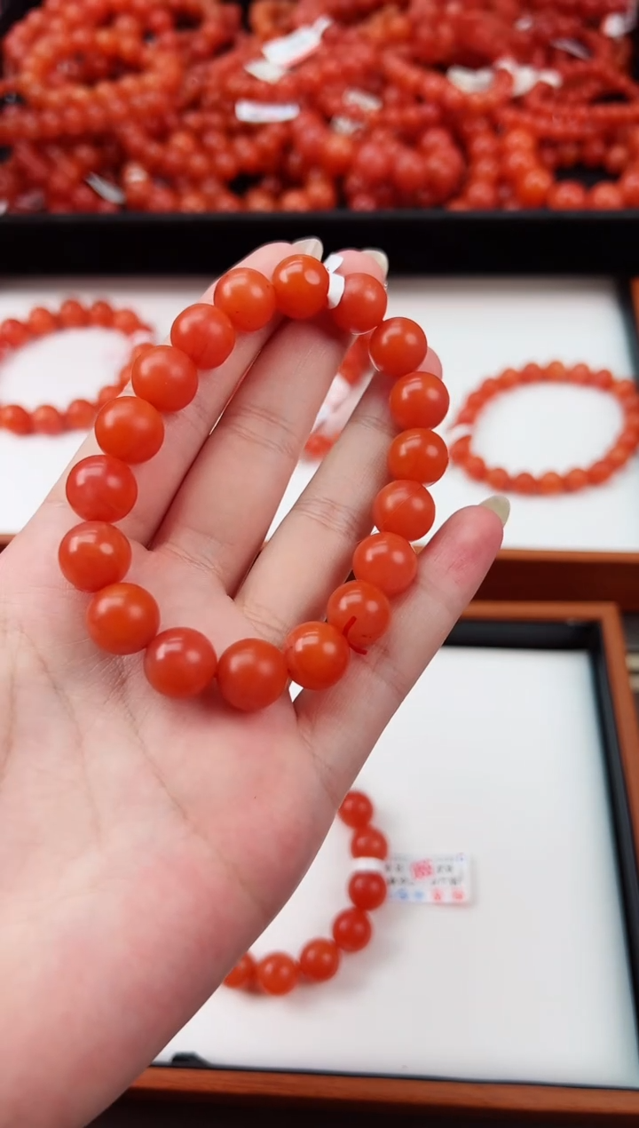 【闪购商品】南红玛瑙手串未镶嵌滴水洞哑光11+一条