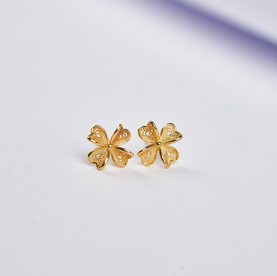 足银银制品 【玉总专属】925银四叶草耳钉多样性发一B040471