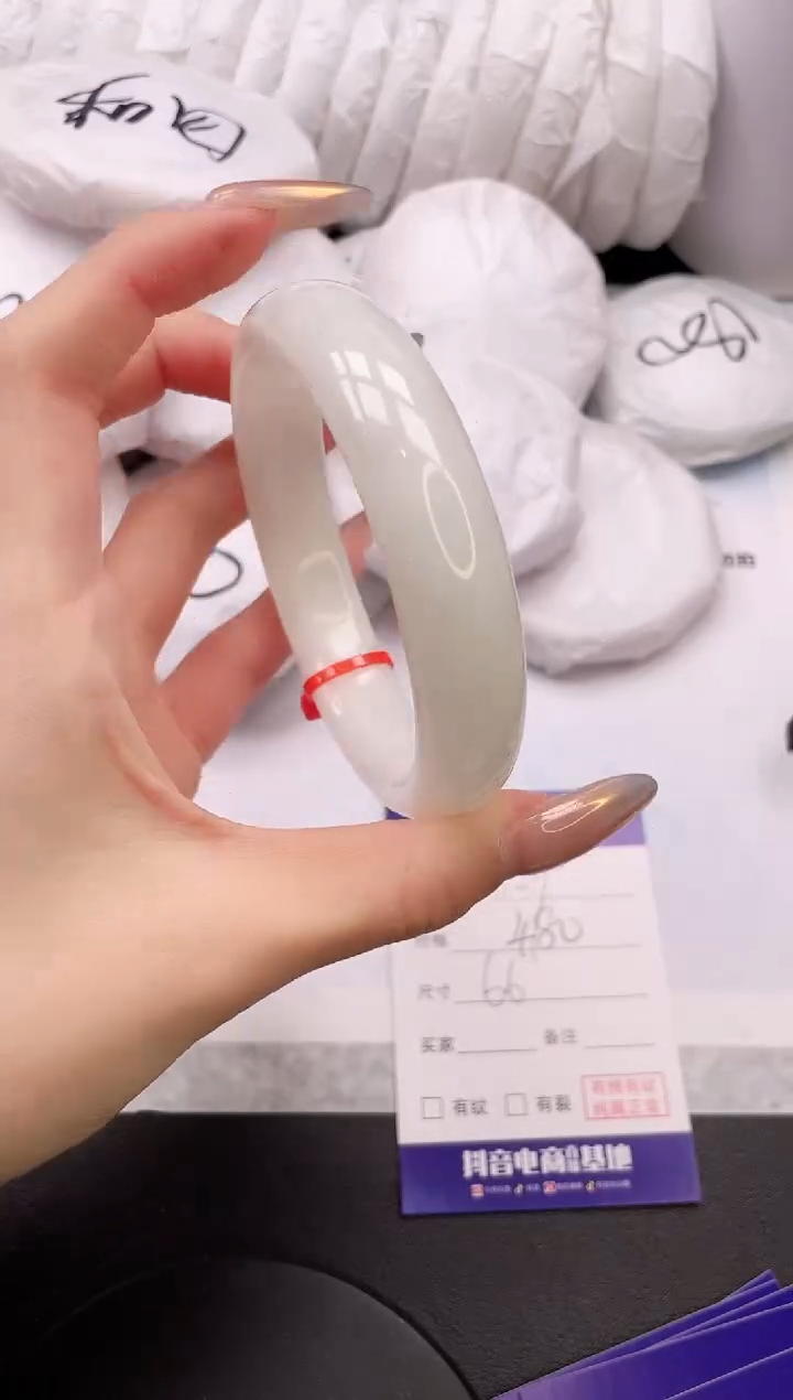 【闪购商品】和田玉手镯未镶嵌8K339-66