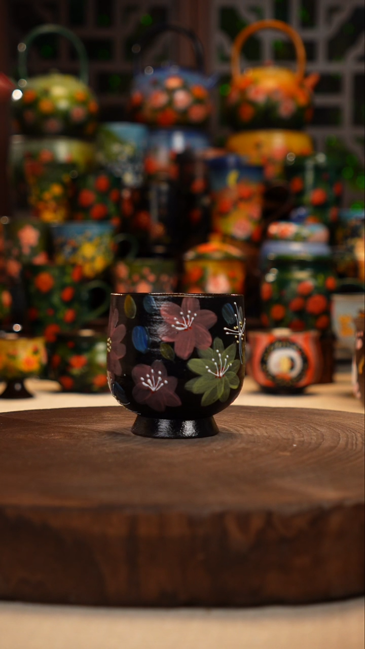 紫砂油画手绘釉下彩