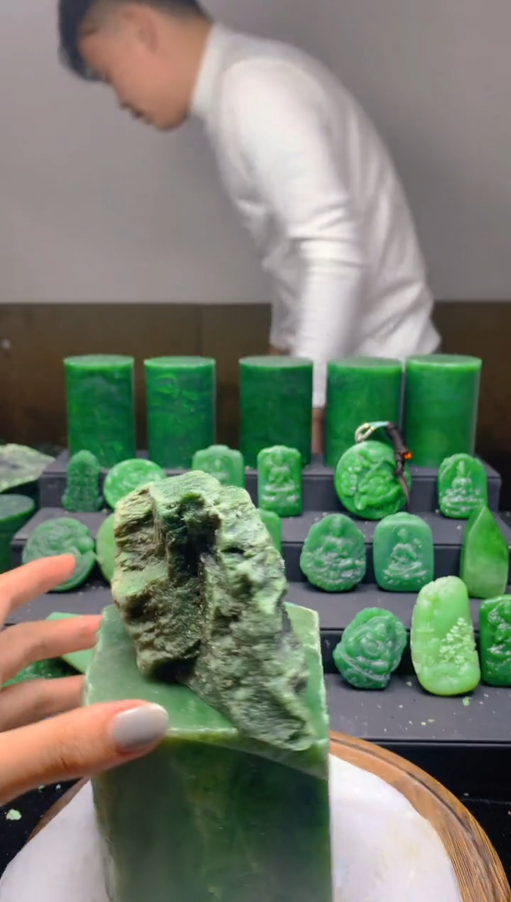 未镶嵌和田玉珠宝半成品1